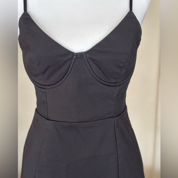 Elegant Black Women's Sleeveless Dress Size Small - Picture 7 of 12